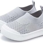 The white shop chaussures de marche athlétiques légères et respirantes pour bébés. Découvrez DIAYTAR COTE D'IVOIRE, votre boutique en ligne incontournable pour des affaires discount. Profitez de nos multiples catégories allant des articles pour la maison aux gadgets dernier cri, en passant par la mode à petits prix. Faites-vous plaisir sans vous ruiner avec notre sélection variée !