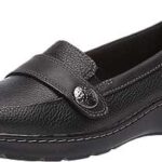Mocassins clarks cora daisy pour femmes. Vous cherchez des produits discount de qualité ? Ne cherchez plus, DIAYTAR COTE D'IVOIRE  est là pour vous. Notre boutique en ligne généraliste propose une large gamme d'articles allant de la maison à l'informatique en passant par l'électroménager et la mode. Faites des économies sans compromettre la qualité grâce à notre sélection minutieusement choisie de produits à prix réduits. Profitez des avantages du shopping en ligne avec DIAYTAR COTE D'IVOIRE .