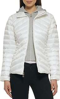 Veste à capuche convertible guess pour femme. Visitez DIAYTAR COTE D'IVOIRE  et profitez de notre sélection exceptionnelle de produits discount. Que vous recherchiez des articles pour la maison, de l'électroménager, de l'informatique ou de la mode, notre boutique en ligne vous offre des produits de qualité à prix réduit, sans compromis sur la satisfaction du client.