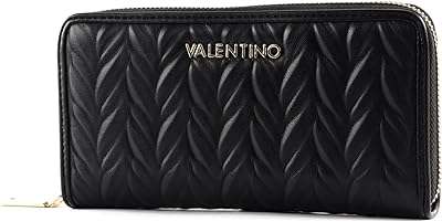 Valentino vps6ta155 portefeuille zippé rond donna nero gris bohème. DIAYTAR COTE D'IVOIRE, le paradis du shopping en ligne à prix discount ! Naviguez à travers notre large gamme de produits discount soigneusement sélectionnés pour votre maison, votre cuisine, votre dressing et bien plus encore. Faites de bonnes affaires et offrez-vous les dernières tendances à petits prix, tout en restant à l'affût des nouveautés.