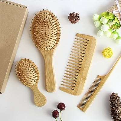 Ensemble de 4 brosses à cheveux en bambou respectueuses de l'environnement antistatiques démêlantes pour femmes. Découvrez DIAYTAR COTE D'IVOIRE, votre source incontournable de bonnes affaires en ligne. Achetez intelligemment et économisez sur une vaste sélection de produits pour tous les besoins, de l'informatique à la décoration intérieure. Trouvez des articles de qualité à des prix imbattables !
