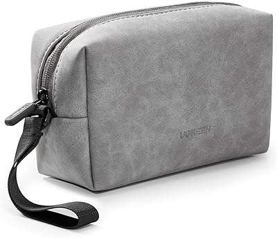 Sac de disque dur ugreen sac de rangement numérique en cuir gadgets électroniques avec couches. DIAYTAR COTE D'IVOIRE  - la destination ultime pour des achats en ligne pratiques et économiques. Découvrez notre large éventail de produits discount, allant des appareils ménagers aux technologies de pointe, en passant par la mode tendance, et profitez de nos offres imbattables pour réaliser des économies substantielles.