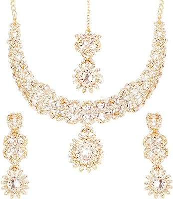 Touch stone ensemble de colliers de bijoux de mariée avec strass royaux indiens hollywoodiens pour femmes. Faites des économies sur tous vos achats avec DIAYTAR COTE D'IVOIRE . Notre boutique en ligne vous propose des articles de qualité à prix cassés, que ce soit pour votre maison, l'électroménager, l'informatique ou encore la mode. Ne cherchez plus ailleurs, les meilleures offres discount sont chez nous !