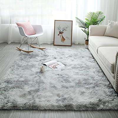 Tapis de sol moelleux pour chambre à coucher doux et antidérapants. Ne cherchez plus ailleurs, DIAYTAR COTE D'IVOIRE  est là pour vous offrir une multitude de produits discount pour toutes vos envies. Explorez notre catalogue diversifié comprenant des articles pour la maison, des appareils électroménagers abordables, des gadgets tendances et bien plus encore, le tout à des prix compétitifs.