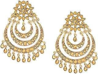 Boucles d'oreilles multicouches chandbali plaquées or 22 carats zaviri pearls pour femme. Ne manquez pas l'opportunité de faire de bonnes affaires sur DIAYTAR COTE D'IVOIRE . Notre boutique en ligne propose une large gamme de produits discount, allant des articles ménagers essentiels aux dernières tendances en matière d'électronique et de mode. Profitez de nos prix imbattables et économisez dès maintenant sur tous vos achats !