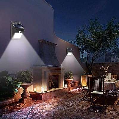 Appliques solaires extérieures de jardin et murales spot étanche 8 led. DIAYTAR COTE D'IVOIRE  deviendra rapidement votre référence pour tous vos besoins discount en ligne. Découvrez notre vaste assortiment de produits allant des indispensables de la maison aux dernières innovations technologiques, en passant par les vêtements et les accessoires de mode à prix cassés. Profitez de notre offre exceptionnelle dès maintenant !
