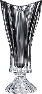 Cristal de bohême au52650 vase à fleurs de 406 cm pièce maîtresse. DIAYTAR COTE D'IVOIRE  - Votre solution en ligne pour des achats discount sans compromis. Plongez dans notre univers où vous trouverez tout ce dont vous avez besoin, de l'électroménager aux articles tendance en passant par les produits informatiques. Faites des économies sans sacrifier la qualité chez nous !
