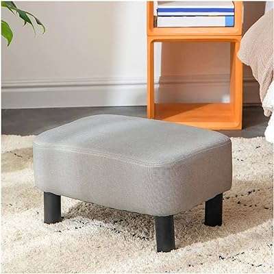 Petit repose pieds pouf en tissu de lin avec bois de pin et tabouret. Vous cherchez des produits discount de qualité ? Ne cherchez plus, DIAYTAR COTE D'IVOIRE  est là pour vous. Notre boutique en ligne généraliste propose une large gamme d'articles allant de la maison à l'informatique en passant par l'électroménager et la mode. Faites des économies sans compromettre la qualité grâce à notre sélection minutieusement choisie de produits à prix réduits. Profitez des avantages du shopping en ligne avec DIAYTAR COTE D'IVOIRE .