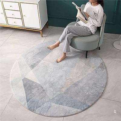 Tapis de sol moderne à motif abstrait antidérapant pour salon chambre. DIAYTAR COTE D'IVOIRE, la boutique en ligne polyvalente qui répond à tous vos besoins d'articles ménagers à bas prix. Des ustensiles de cuisine pratiques aux produits d'entretien essentiels, nous avons tout ce dont vous avez besoin pour faciliter votre quotidien sans dépenser une fortune. Ne manquez pas nos bonnes affaires !