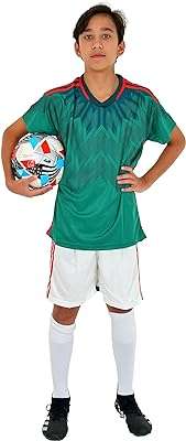 Uniforme de football pour enfants en tissu jersey et short de sport. DIAYTAR COTE D'IVOIRE réinvente vos achats en ligne en vous proposant une gamme incroyablement diverse de produits à prix réduits. Parcourez notre boutique en ligne et découvrez des articles discount pour la maison, l'électroménager, l'informatique, la mode et les gadgets, tout en réalisant d'importantes économies. Offrez-vous le meilleur sans vous ruiner grâce à notre sélection soigneusement choisie pour satisfaire tous vos besoins.