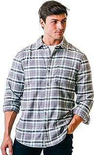 Chemise boutonnée en flanelle de coton doux pour hommes. Venez découvrir DIAYTAR COTE D'IVOIRE, la boutique en ligne qui rend le shopping discount plus accessible que jamais. Avec une large sélection de produits pour la maison, de l'électroménager performant, de l'informatique à la pointe et des articles de mode tendance, vous êtes assuré de trouver ce dont vous avez besoin à des prix attractifs.