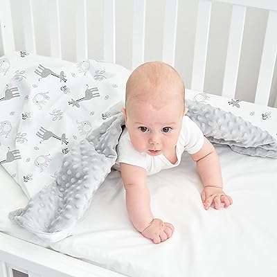 Couverture pour bébé super douce avec envers double couche à pois couverture de réception. DIAYTAR COTE D'IVOIRE  - des réductions incroyables sur tous les produits dont vous avez besoin. Parcourez notre boutique en ligne pour découvrir des offres discount sur des centaines d'articles, allant de la mode aux appareils électroménagers dernier cri.