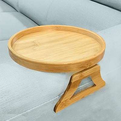 Table de canapé à clipser pour canapés larges. avec accoudoirs table portable tv et tables. Rejoignez DIAYTAR COTE D'IVOIRE, votre boutique en ligne pour des articles discount de qualité. Des essentiels de la maison aux dernières tendances en matière de mode et de gadgets high-tech, nous proposons une sélection variée à des prix compétitifs. Faites des bonnes affaires dès maintenant et profitez d'un shopping en ligne facile et pratique.