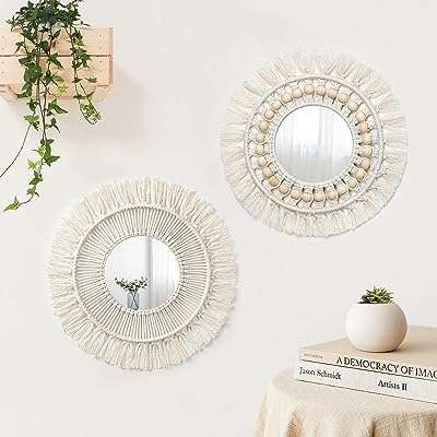 Miroir mural suspendu avec frange en macramé 2 pièces décor. Faites des économies en un clic avec DIAYTAR COTE D'IVOIRE  - votre guichet unique pour tous vos besoins en produits discount. Explorez notre sélection diversifiée, allant de l'informatique à l'électroménager, et obtenez les articles dont vous avez besoin sans vous ruiner.