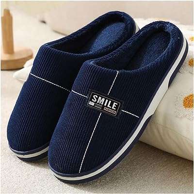 Pantoufles en mousse à mémoire de forme pour hommes confortables et décontractées. Faites des économies tout en restant tendance avec DIAYTAR COTE D'IVOIRE . Notre boutique en ligne généraliste propose des articles de mode et des gadgets à prix discount, sans compromis sur la qualité. Explorez notre sélection dès maintenant et trouvez les meilleures affaires du moment.