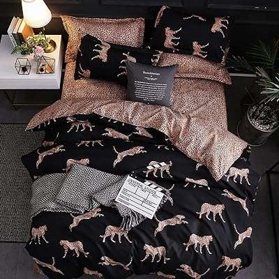 Parure de lit golden home 6 pièces housse de couette pour enfants taille simple en coton. À la recherche de bonnes affaires ? DIAYTAR COTE D'IVOIRE  est là pour vous ! Notre boutique en ligne généraliste propose une variété de produits discount, allant des articles pour la maison à l'électroménager, en passant par l'informatique et la mode, ainsi que les gadgets indispensables à petits prix.