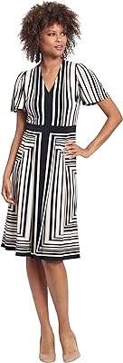 Robe moulante en jersey mat à col en v pour femme. Ne payez pas le prix fort, optez pour DIAYTAR COTE D'IVOIRE  et économisez sur tous vos achats ! Notre boutique en ligne vous propose une large gamme de produits discount pour équiper votre maison, des meubles élégants aux derniers gadgets électroniques. Bénéficiez de réductions imbattables sur les appareils informatiques de pointe et restez tendance avec nos vêtements et accessoires à petits prix. Profitez d'une expérience d'achat sans stress avec une livraison rapide et un service client exceptionnel !