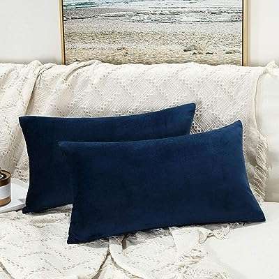 Housses de coussin décoratives en velours jospurpet bleu marine 16" x. Privilégiez le style sans vous ruiner avec DIAYTAR COTE D'IVOIRE . Notre boutique en ligne propose une sélection de produits mode et gadgets à des prix défiant toute concurrence. Vous trouverez chez nous les tendances du moment à des tarifs abordables. Profitez de cette opportunité et faites-vous plaisir sans vous ruiner.