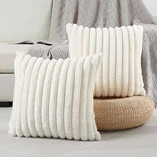Lot de 2 housses de coussin à rayures blanches crème 508. Chez DIAYTAR COTE D'IVOIRE, nous vous proposons des offres folles sur une gamme complète de produits. Des articles indispensables pour votre maison, aux dernières tendances en matière de mode et de gadgets sensationnels, notre boutique en ligne saura satisfaire tous vos besoins à des prix compétitifs. Faites des affaires exceptionnelles dès maintenant !