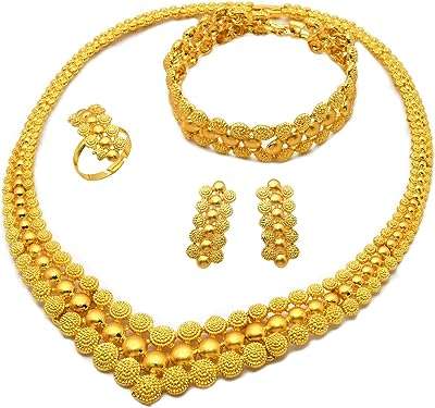 Ensemble de colliers en or de dubaï collier africain nigérian ensemble de boucles d'oreilles et bijoux. DIAYTAR COTE D'IVOIRE  - La boutique en ligne qui rend les bonnes affaires accessibles à tous. Parcourez notre sélection de produits discount, de l'électroménager pratique à la mode abordable, tout en profitant de notre engagement envers la qualité. Ne payez plus trop cher pour ce dont vous avez besoin, faites vos achats malins chez nous !