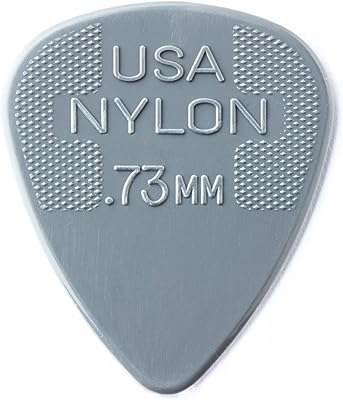 Médiators standard en nylon dunlop 073 mm paquet de 12  . DIAYTAR COTE D'IVOIRE  - La boutique en ligne où qualité et discount se rencontrent. Parcourez notre vaste catalogue et trouvez tout ce dont vous avez besoin, de l'électroménager moderne à la dernière mode tendance. Ne sacrifiez pas votre budget pour obtenir des produits de qualité !