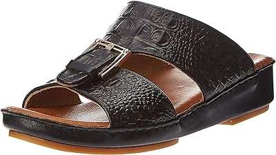 Pantoufles arabes noires barjeel pour hommes. Optez pour des achats malins avec DIAYTAR COTE D'IVOIRE, la boutique en ligne généraliste qui met à votre disposition une pléthore de produits discount. Décorez votre maison, équipez votre cuisine avec des électroménagers modernes, trouvez le dernier ordinateur portable ou mettez à jour votre garde-robe avec nos articles de mode à prix abordables. Découvrez un monde de bonnes affaires, à portée de clic !