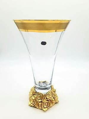 Vase en cristal de bohême de luxe avec base de fleurs. DIAYTAR COTE D'IVOIRE, votre solution discount en ligne pour une large gamme de produits. Trouvez tout ce dont vous avez besoin, de la maison à l'électroménager, de l'informatique à la mode et aux gadgets, à des prix imbattables. Naviguez, achetez et économisez avec notre boutique en ligne conviviale et bénéficiez d'une livraison rapide et fiable.