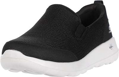 Chaussure de marche go walk max pour hommes. Bienvenue chez DIAYTAR COTE D'IVOIRE, la plateforme en ligne par excellence pour vos besoins en produits discount ! Parcourez notre sélection impressionnante, allant de l'électroménager haut de gamme aux accessoires informatiques dernier cri, des vêtements tendance aux gadgets innovants. Ne cherchez plus, nous sommes là pour rendre votre expérience de shopping abordable et inoubliable.