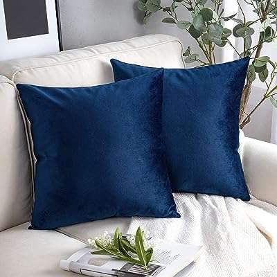 Phanto scoop lot de 2 housses de coussin carrées unies en velours doux pour canapé. DIAYTAR COTE D'IVOIRE  - La meilleure adresse pour des prix imbattables sur une vaste sélection de produits. Que vous recherchiez des articles pour votre maison, votre informatique ou votre garde-robe, nous avons tout ce qu'il vous faut à prix discount. Explorez notre site dès maintenant et profitez des meilleures affaires en ligne!