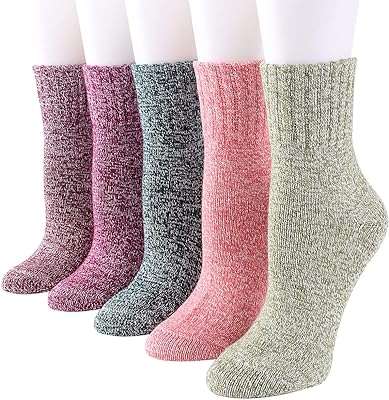 Chaussettes en laine pour sports d'hiver pour femmes chaussettes de randonnée chaudes épaisses et douces. DIAYTAR COTE D'IVOIRE  - La meilleure adresse pour des prix imbattables sur une vaste sélection de produits. Que vous recherchiez des articles pour votre maison, votre informatique ou votre garde-robe, nous avons tout ce qu'il vous faut à prix discount. Explorez notre site dès maintenant et profitez des meilleures affaires en ligne!