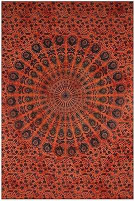 Tapisserie murale tapasir de montréal tapisserie hippie indienne teintée en mandala. Besoin de dépenser moins sans renoncer à la qualité ? DIAYTAR COTE D'IVOIRE  est là pour vous ! Explorez notre catalogue en ligne et découvrez une multitude de produits discount pour la maison, l'électroménager, l'informatique et la mode, qui répondront à tous vos besoins tout en respectant votre budget.