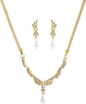 Parure de bijoux de mariée indienne bollywood de fabrication complexe strass en cristal coloré or et argent. En quête de produits discount de qualité ? DIAYTAR COTE D'IVOIRE  est là pour vous satisfaire ! Explorez notre boutique en ligne et découvrez notre vaste gamme de produits pour la maison, l'électroménager, l'informatique et la mode. Obtenez des articles de dernière tendance à des prix incroyables et faites des économies substantielles.