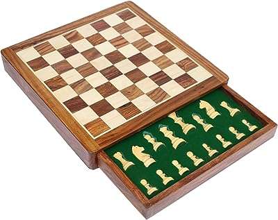 Souvenir stock limité jeu d'échecs magnétique 12" x de société standard avec tiroir. DIAYTAR COTE D'IVOIRE  est votre complice pour des achats malins. Explorez notre boutique en ligne et dénichez des affaires incroyables sur une gamme variée de produits, allant de l'informatique à la maison en passant par la mode. Optez pour des produits de qualité à prix discount, sans compromis.