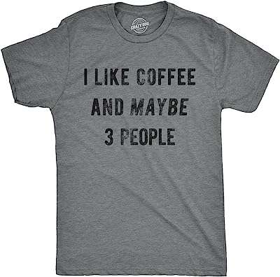 J'aime le café et peut être 3 personnes t shirt sarcastique drôle pour hommes. DIAYTAR COTE D'IVOIRE  est votre complice pour des achats malins. Explorez notre boutique en ligne et dénichez des affaires incroyables sur une gamme variée de produits, allant de l'informatique à la maison en passant par la mode. Optez pour des produits de qualité à prix discount, sans compromis.