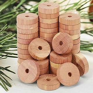 Anneaux anti mites en bois de cèdre naturel agents de moisissure organiques cubes. Chez DIAYTAR COTE D'IVOIRE, nous rendons le shopping discount accessible à tous. Découvrez notre boutique en ligne où vous trouverez une large gamme de produits pour la maison, l'électroménager, l'informatique, la mode et les gadgets. Profitez de nos prix compétitifs pour réaliser des économies tout en vous faisant plaisir !