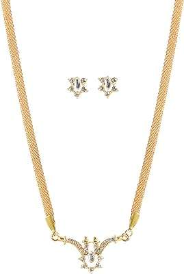 Ensemble de bijoux indiens bollywood en pierre tactile strass cristal design. DIAYTAR COTE D'IVOIRE  - la meilleure adresse en ligne pour des achats discount dans tous les domaines ! Découvrez notre vaste choix de produits, de la maison à l'électroménager en passant par l'informatique et la mode. Profitez des réductions incroyables sur des articles de qualité, vous permettant d'économiser sans compromis. Avec des options de livraison rapides et notre engagement envers votre satisfaction, bénéficiez d'une expérience d'achat en ligne sans tracas chez nous !