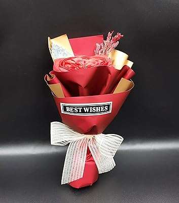 Partytime mini bouquet de fleurs artificielles en finition cire artificielle avec vœux. Bienvenue chez DIAYTAR COTE D'IVOIRE, la boutique en ligne discount pour toutes vos envies. Découvrez notre sélection exclusive de produits discount pour la maison, l'électroménager, l'informatique et la mode, et faites des économies tout en conservant la qualité. Ne manquez pas nos offres incroyables sur les derniers gadgets à la pointe de la technologie.