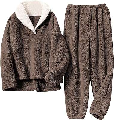 Valif ensemble pyjama moelleux d'hiver pour femme pantalon chaud en polaire. Besoin de produits à petit prix ? DIAYTAR COTE D'IVOIRE  vous propose une large sélection d'articles discount, allant de la maison à l'électroménager en passant par l'informatique, la mode et les gadgets. Faites des économies en faisant vos achats chez nous !