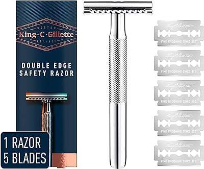 Rasoir de sécurité king c gillette avec manche chromé et 5. DIAYTAR COTE D'IVOIRE  - Votre fournisseur en ligne pour des produits de qualité à des prix discount. Explorez notre boutique en ligne pour trouver des offres incroyables sur des articles allant des accessoires de mode aux appareils électroniques, en passant par les produits de jardinage et les jouets pour enfants.