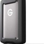 Sandisk professional g drive armor atd 1 to disque dur externe portable et durable. Trouvez les meilleures affaires en ligne chez DIAYTAR COTE D'IVOIRE  - une boutique généraliste offrant une variété de produits discount allant de l'électroménager aux articles high-tech, sans oublier les vêtements et les accessoires tendances. Découvrez un choix incroyable de produits de qualité à des prix imbattables !