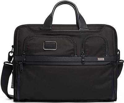 Sac pour ordinateur portable tumi alpha 3 grand écran petit design. Ne payez pas plus cher ! DIAYTAR COTE D'IVOIRE  vous offre des produits discount de qualité supérieure à des prix abordables. Découvrez notre large sélection d'articles pour la maison, l'électroménager, l'informatique, la mode et les gadgets les plus recherchés. Visitez notre site dès maintenant et bénéficiez de nos offres exclusives pour économiser sur tous vos achats.