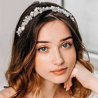 Bandeau de mariée en cristal custowave bandeau argent avec strass accessoires cheveux pour femmes. Découvrez DIAYTAR COTE D'IVOIRE, votre boutique en ligne où vous pouvez économiser gros sur une large gamme de produits. Trouvez tout ce dont vous avez besoin pour votre maison, de l'électroménager à l'informatique, et restez à la mode avec nos vêtements et gadgets discount. N'attendez plus et profitez dès maintenant de nos offres à prix cassés!