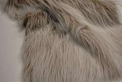Tissu long en fausse fourrure camel frost 1 mètre 150. Maximisez votre budget chez DIAYTAR COTE D'IVOIRE, votre destination en ligne pour des affaires imbattables. Nous vous offrons une gamme complète de produits discount, allant des articles de la maison à l'électroménager, de l'informatique à la mode. Faites des économies sans compromettre la qualité avec DIAYTAR COTE D'IVOIRE !