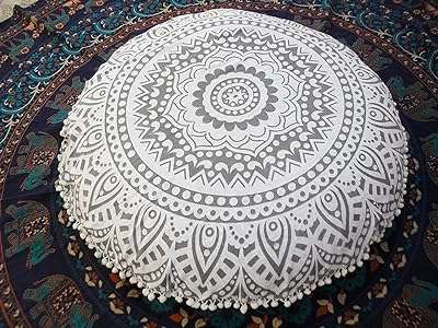 Krati exports lit de repos indien avec grand siège paon mandala. DIAYTAR COTE D'IVOIRE  est votre allié pour des achats discount de qualité. Explorez notre boutique en ligne et découvrez notre gamme complète de produits pour la maison, l'électroménager, l'informatique, la mode et les gadgets, le tout à des prix avantageux qui ne sacrifient pas la qualité.