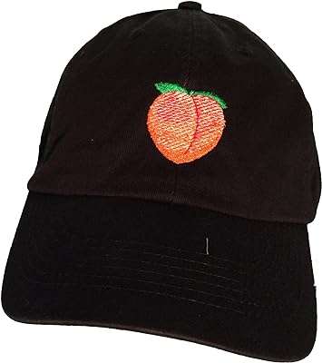 Emoji peach casquette brodée noire. Bienvenue chez DIAYTAR COTE D'IVOIRE, la plateforme en ligne par excellence pour vos besoins en produits discount ! Parcourez notre sélection impressionnante, allant de l'électroménager haut de gamme aux accessoires informatiques dernier cri, des vêtements tendance aux gadgets innovants. Ne cherchez plus, nous sommes là pour rendre votre expérience de shopping abordable et inoubliable.