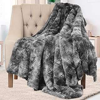 Couverture en peluche de luxe confortable et moelleuse en fausse fourrure pour canapé. Looking for affordable yet quality products? Look no further than DIAYTAR COTE D'IVOIRE, the premier online store that brings you a vast assortment of discounted items. Explore our range of home essentials, electronics, fashionable apparel, and the latest gadgets, all at unbeatable prices that make your shopping experience truly remarkable.