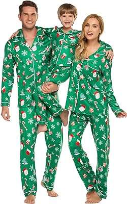 Ensemble pyjama assorti pour famille couples vêtements de nuit imprimés de noël amusants. Découvrez DIAYTAR COTE D'IVOIRE, la boutique en ligne généraliste qui propose une large sélection de produits à prix réduits : de l'électroménager à la mode en passant par l'informatique, trouvez tout ce dont vous avez besoin sans vous ruiner !