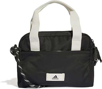 Sac à bandoulière classique twist noir blanc noir sac taille unique. Bienvenue chez DIAYTAR COTE D'IVOIRE, la référence incontournable pour des achats en ligne à prix réduits ! Parcourez notre collection diversifiée qui comprend tout, des essentiels pour la maison à des appareils électroménagers de premier ordre, des produits informatiques de pointe et des vêtements à la mode, jusqu'aux gadgets uniques que vous ne trouverez nulle part ailleurs. Faites des économies tout en profitant d'une expérience de shopping exceptionnelle.