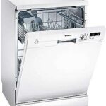Lave vaisselle sur pied siemens 5 programmes 12 couverts blanc garantie. Faites des économies considérables chez DIAYTAR COTE D'IVOIRE, votre destination en ligne pour des produits discount. Notre boutique propose une large sélection d'articles pour la maison, l'électroménager, l'informatique, la mode et bien plus encore, avec des tarifs compétitifs et une satisfaction client garantie.
