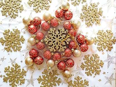 Ensemble de décorations de sapin de noël fam 24 pièces décorations noël flocons neige et boules. Plongez dans l'univers de DIAYTAR COTE D'IVOIRE, votre boutique en ligne de référence pour des offres discount incroyables. Des indispensables pour la maison aux appareils électroménagers haut de gamme, en passant par les produits informatiques de qualité et les articles de mode tendance, nous sommes là pour vous offrir une expérience shopping exceptionnelle à des prix défiant toute concurrence. Ne manquez pas cette opportunité de faire des économies tout en ajoutant de la valeur à votre quotidien !